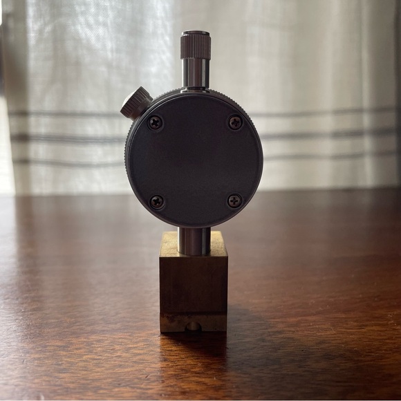 Stewmac Analog Dial Nut Slotting Gauge - Picture 5 of 6